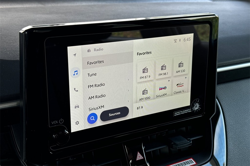 2025 Toyota Corolla LE photo 18