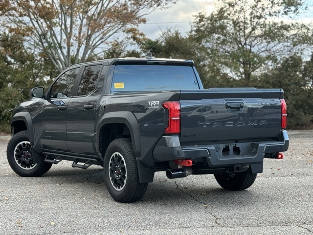 2024 Toyota Tacoma TRD Sport photo 4