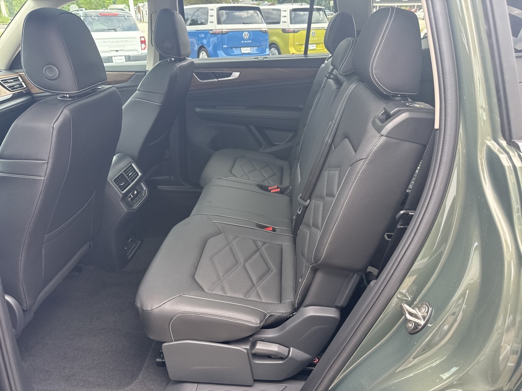 2026 Volkswagen Atlas SE Technology photo 23