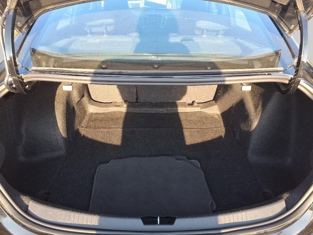 2023 Chevrolet Malibu 1LT photo 7