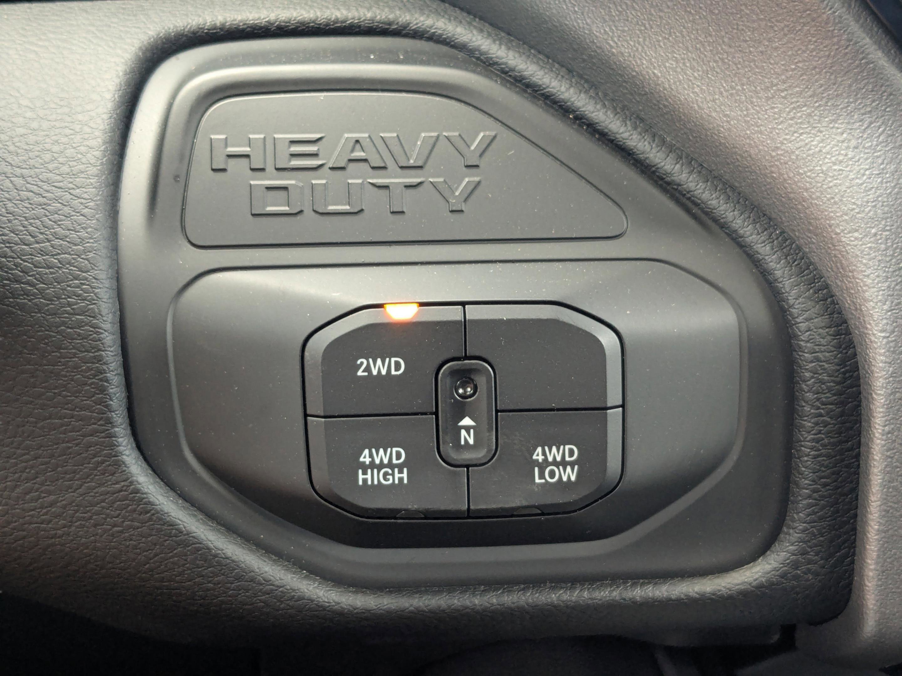 2025 Ram 2500 Big Horn photo 17