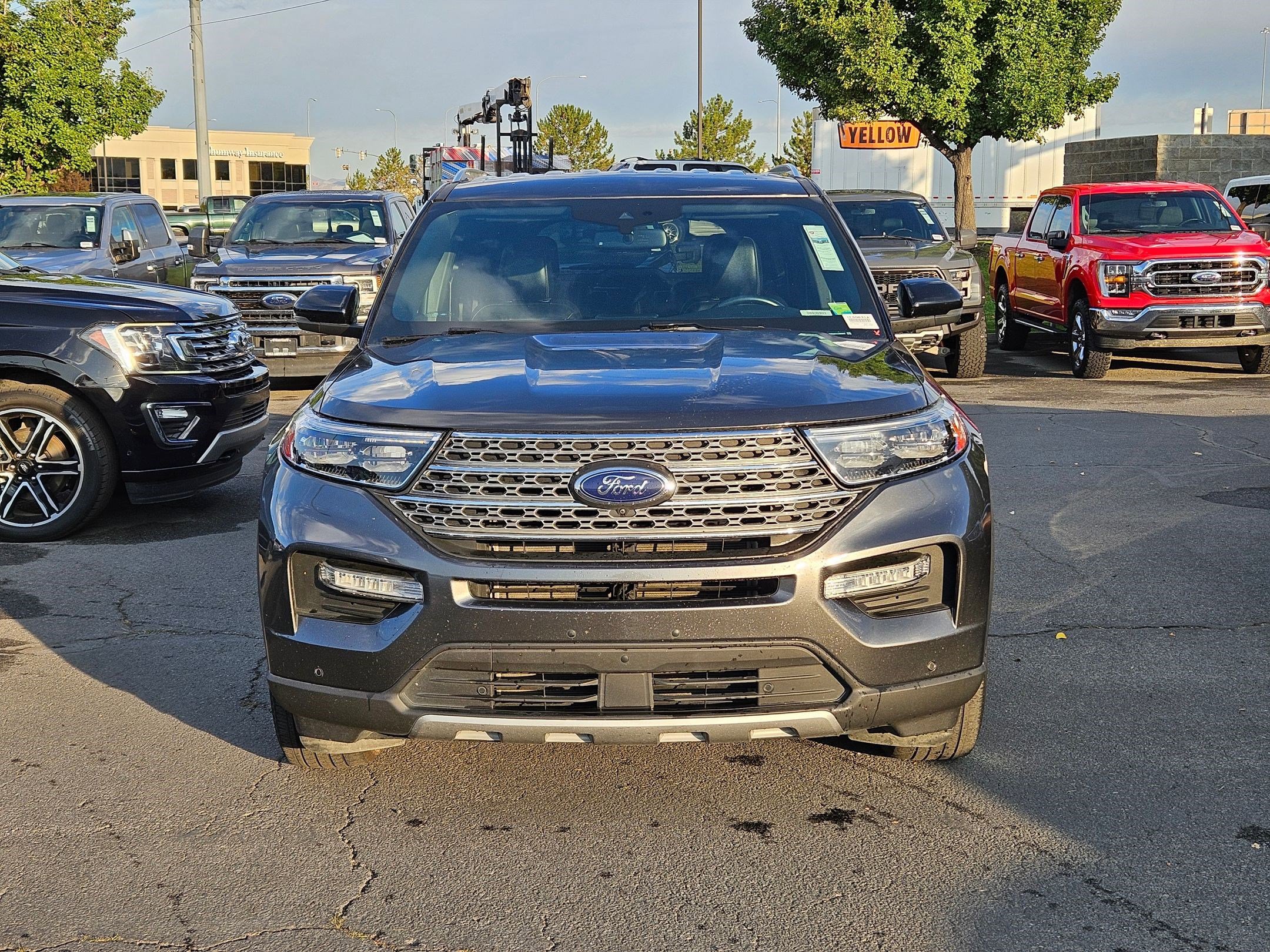 2020 Ford Explorer Limited photo 7