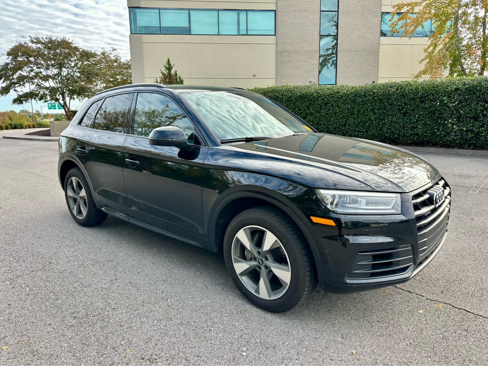 2020 Audi Q5 Premium photo 3