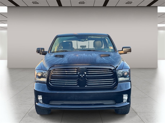 2015 Ram 1500 Sport photo 8