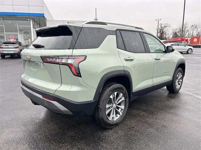 2026 Chevrolet Equinox LT photo 3