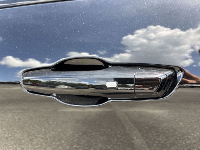 2026 Gmc Acadia AT4 photo 33