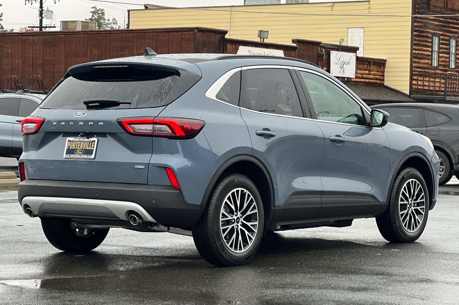 2025 Ford Escape Plug-In Hybrid photo 4