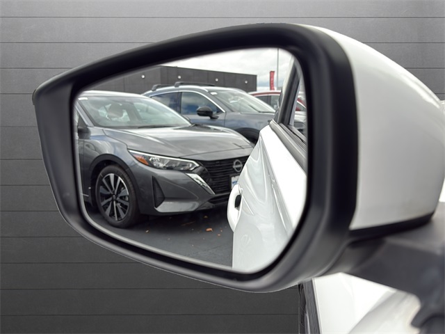 2024 Nissan Kicks SV photo 24