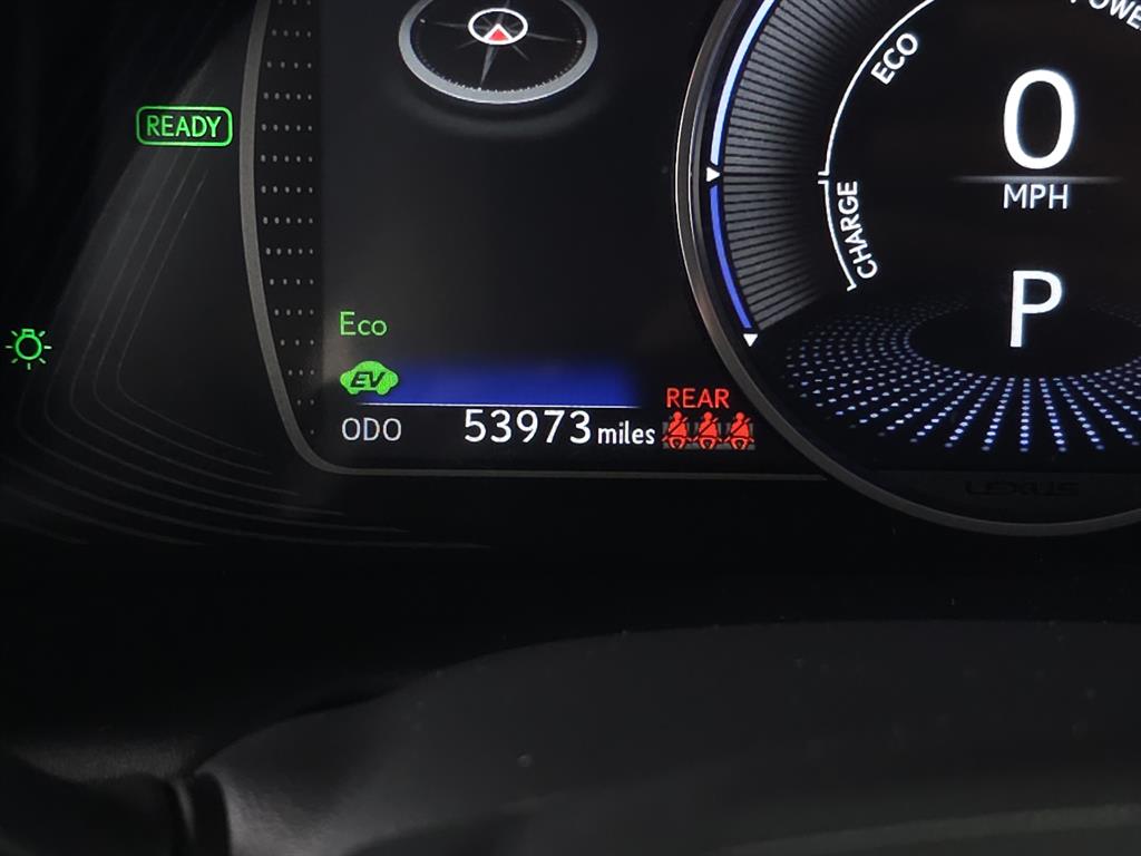 2020 Lexus ES 300h photo 19