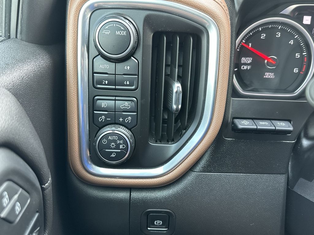 2021 Chevrolet Silverado 1500 High Country photo 29