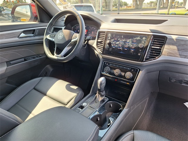 2023 Volkswagen Atlas Cross Sport SE Technology photo 20