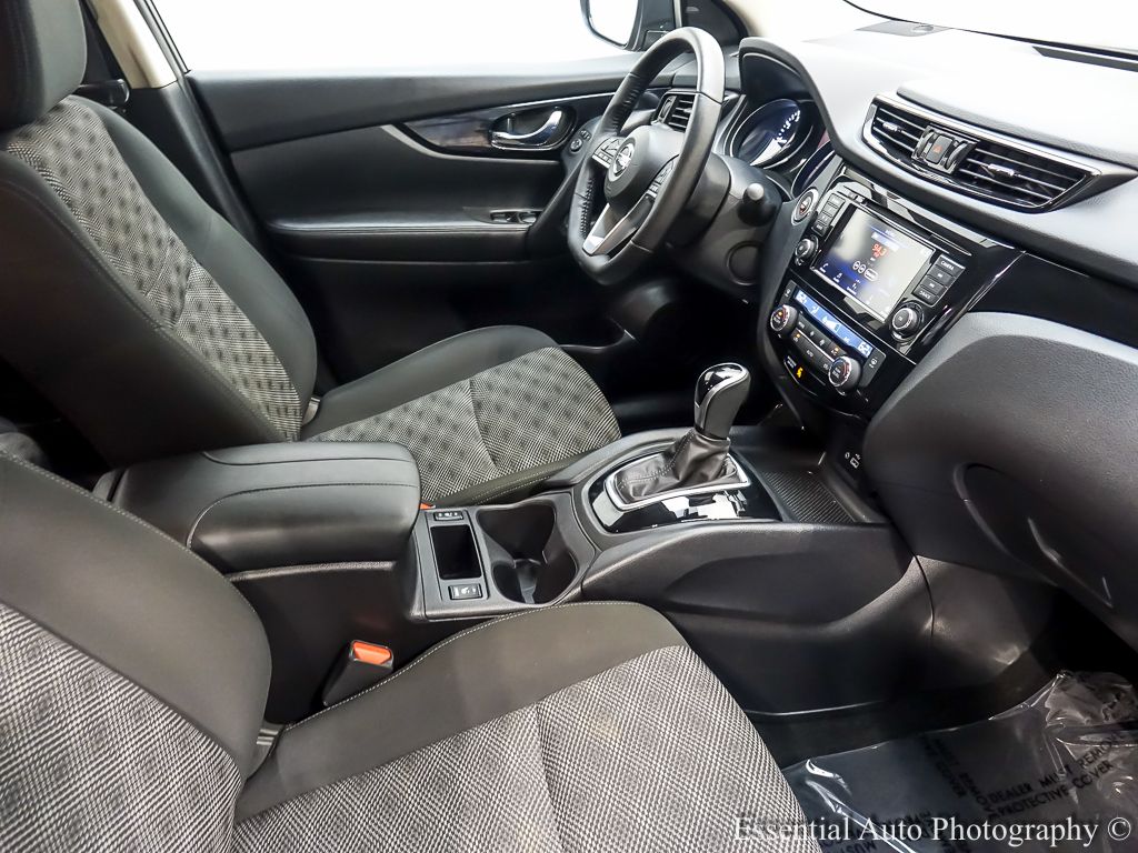 2021 NISSAN ROGUE SPORT - Image 25