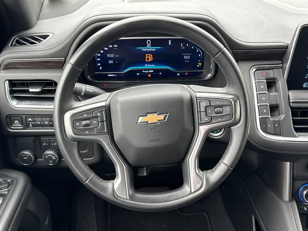 2024 Chevrolet Suburban LT photo 22