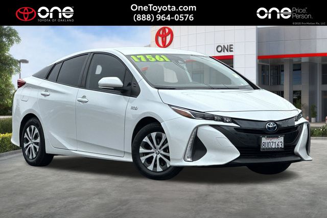 2021 Toyota Prius Prime XLE's photo
