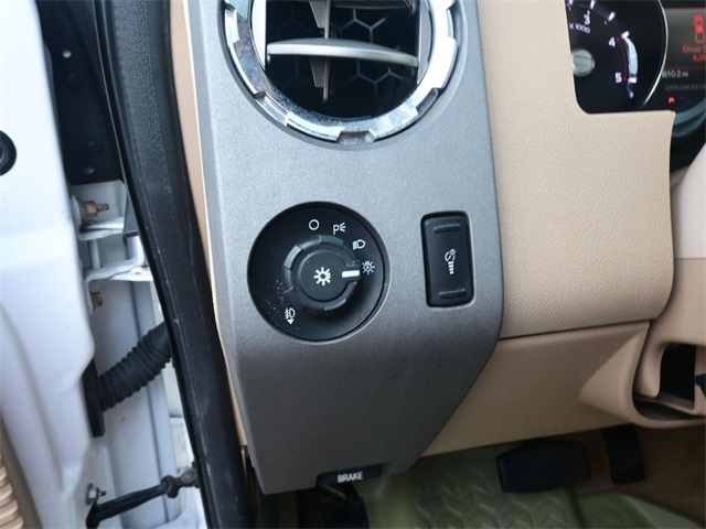 2012 Ford F-250 photo 7