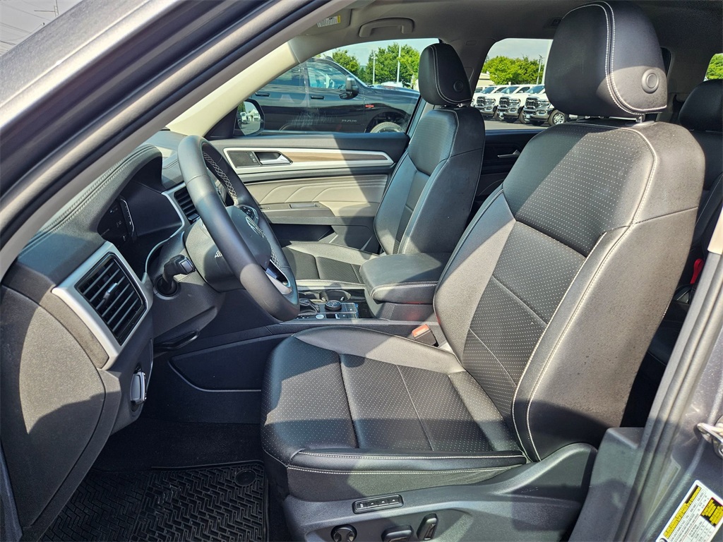 2023 Volkswagen Atlas V6 SEL photo 14