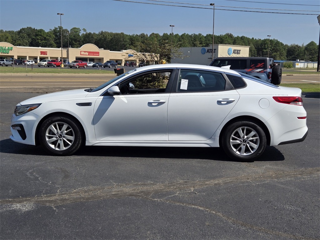 2019 Kia Optima LX photo 6