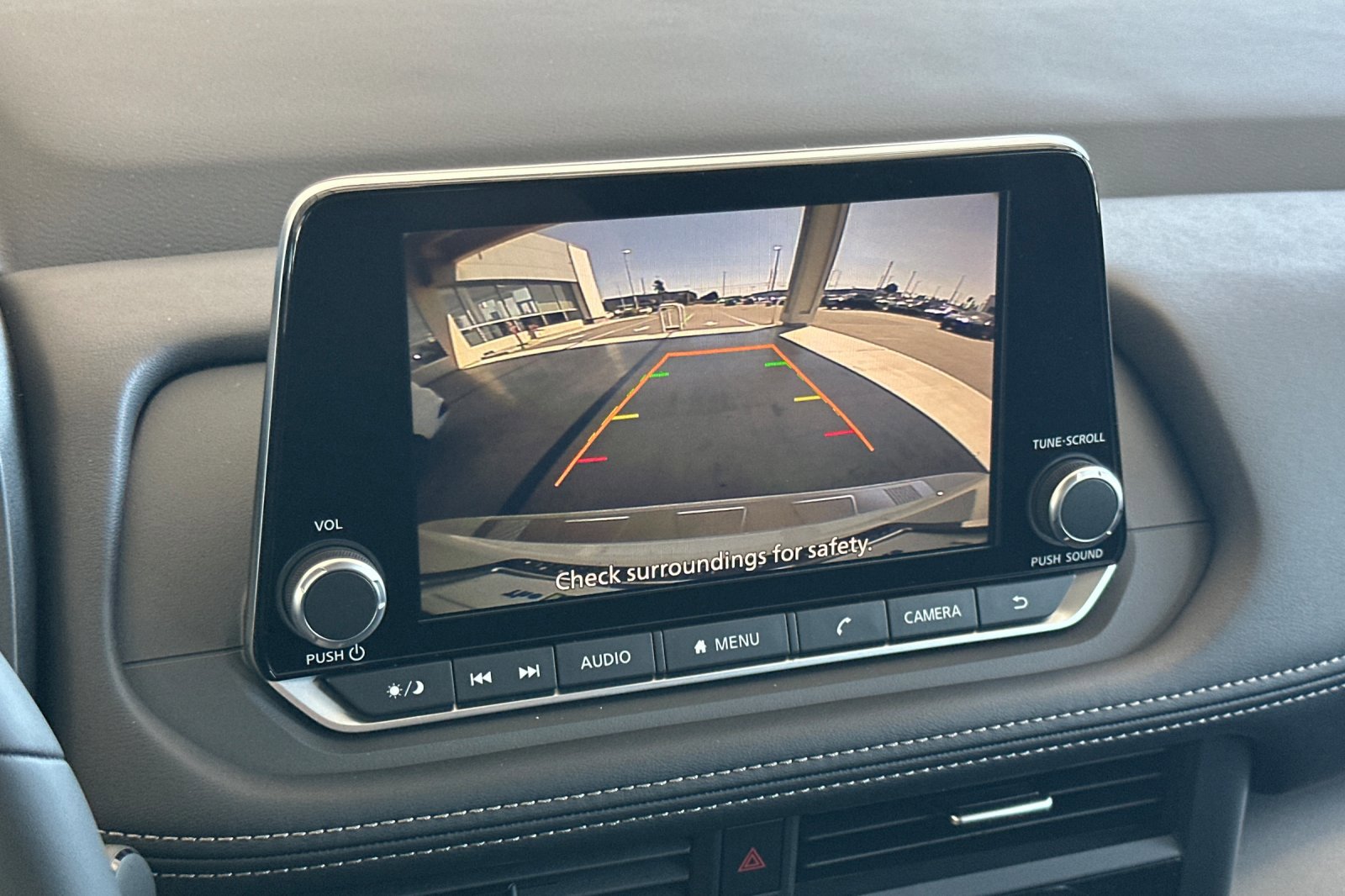 2026 Nissan Rogue SV photo 15