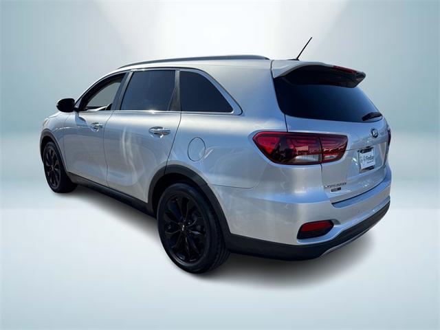 2020 Kia Sorento EX photo 3