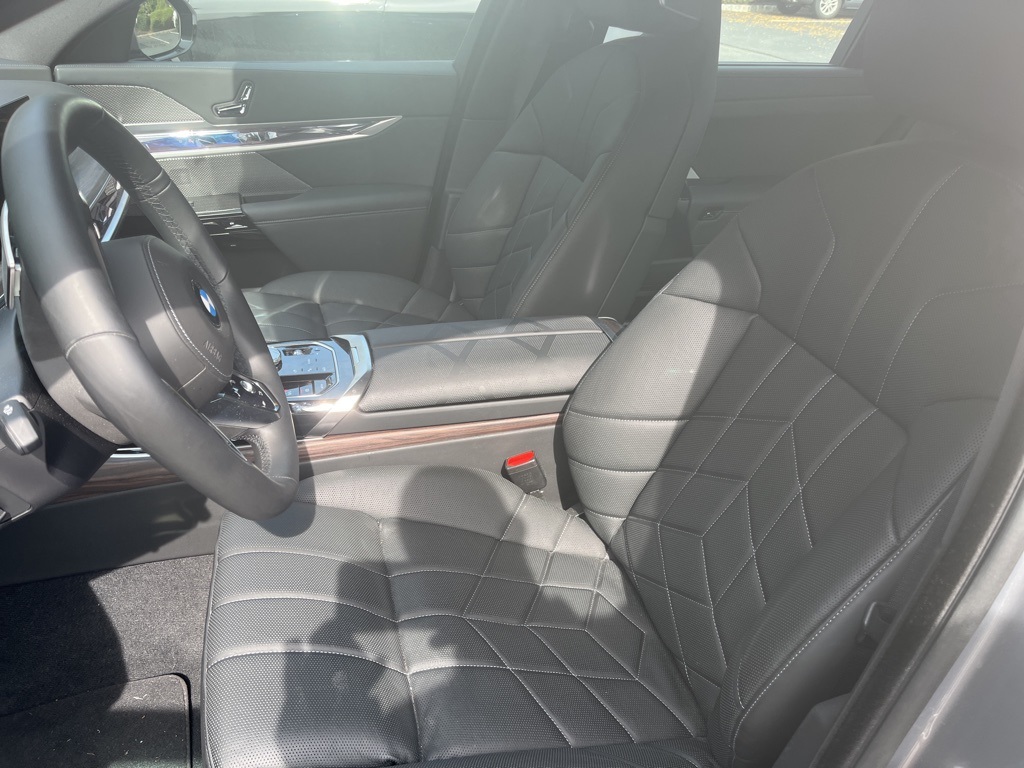 2024 Bmw 740i xDrive photo 9