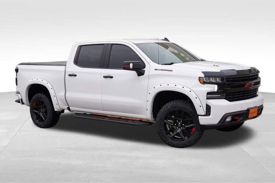 2022 Chevrolet Silverado 1500 RST Redline Edition photo 2