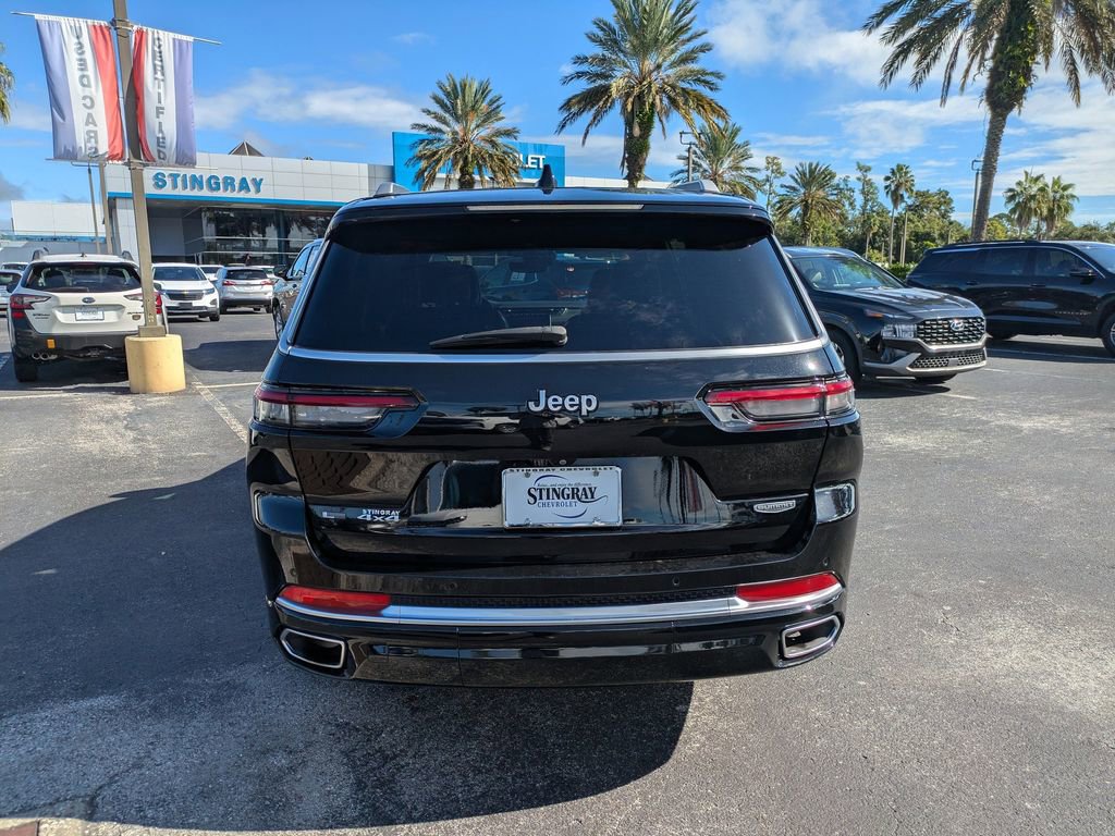 2021 Jeep Grand Cherokee L Summit photo 3