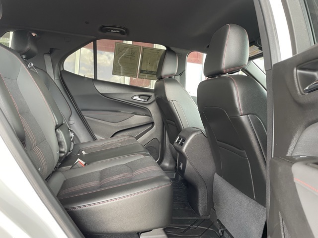 2024 Chevrolet Equinox RS photo 18