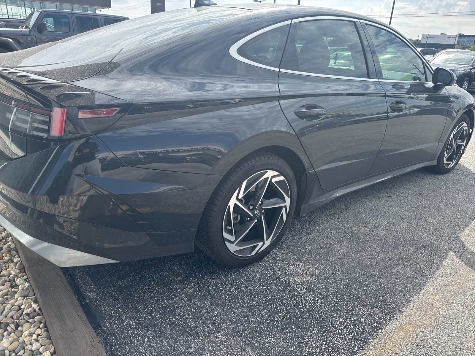 2024 Hyundai Sonata SEL Convenience photo 3
