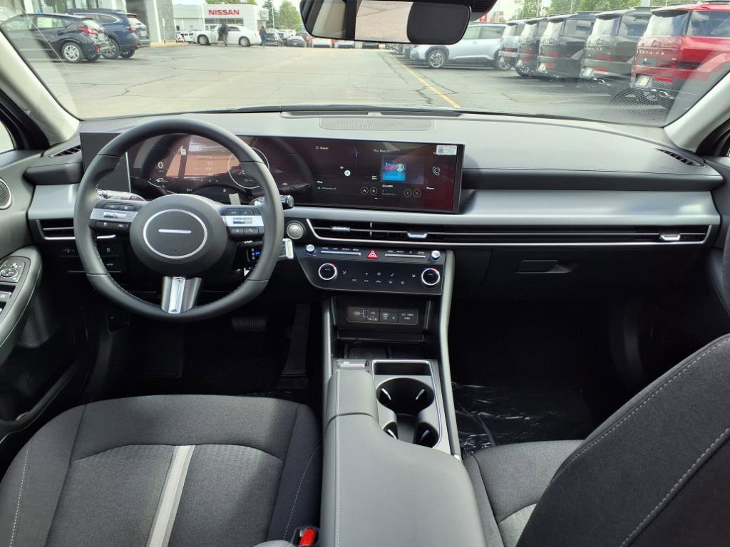 2025 Hyundai Sonata SEL Convenience photo 6