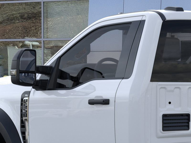 2025 Ford F-550 XL photo 19