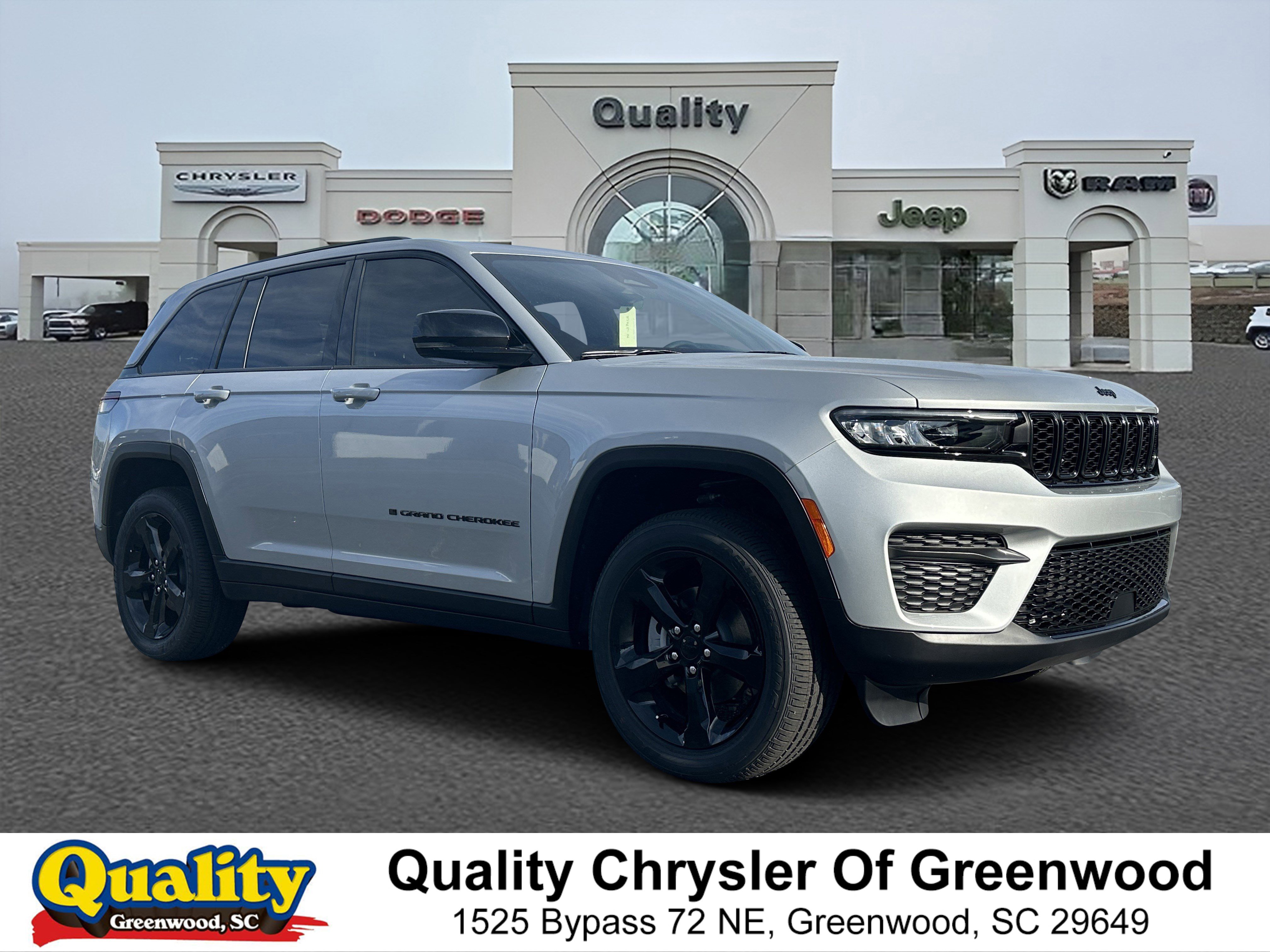 2025 Jeep Grand Cherokee Altitude's photo