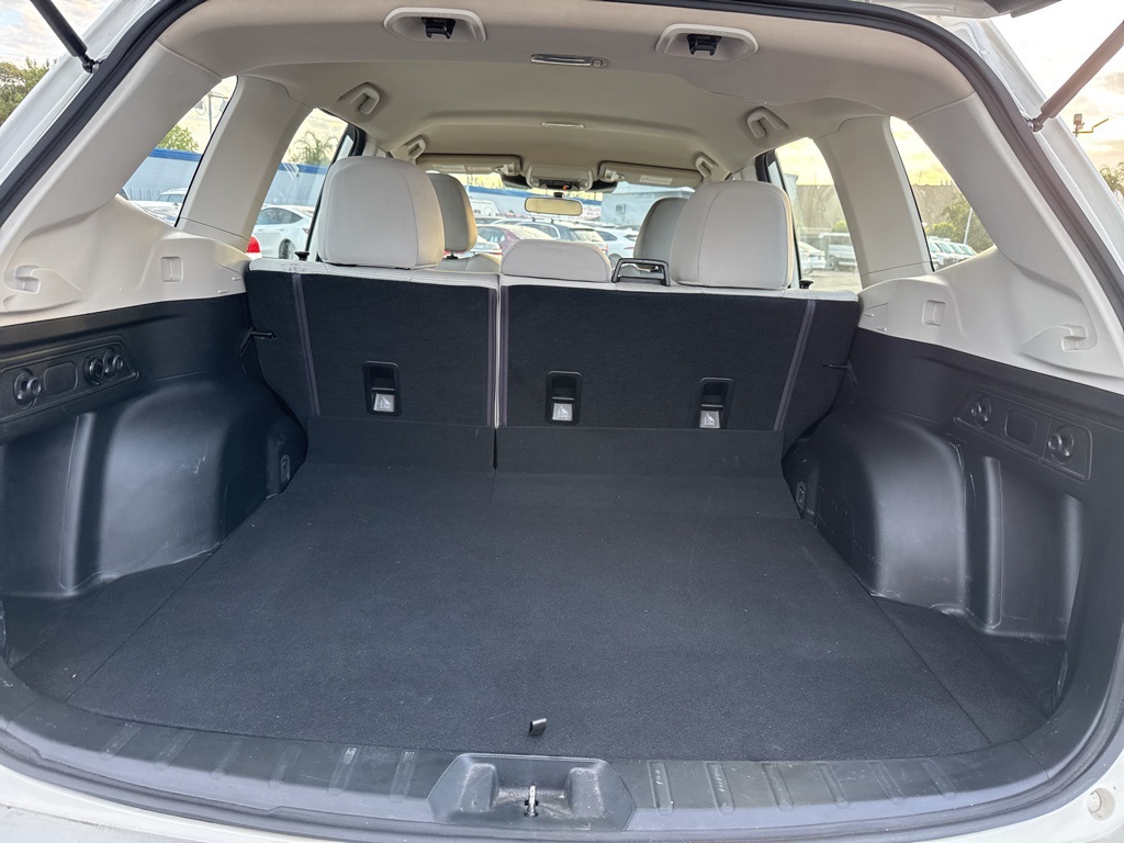 2022 Subaru Forester Base photo 14