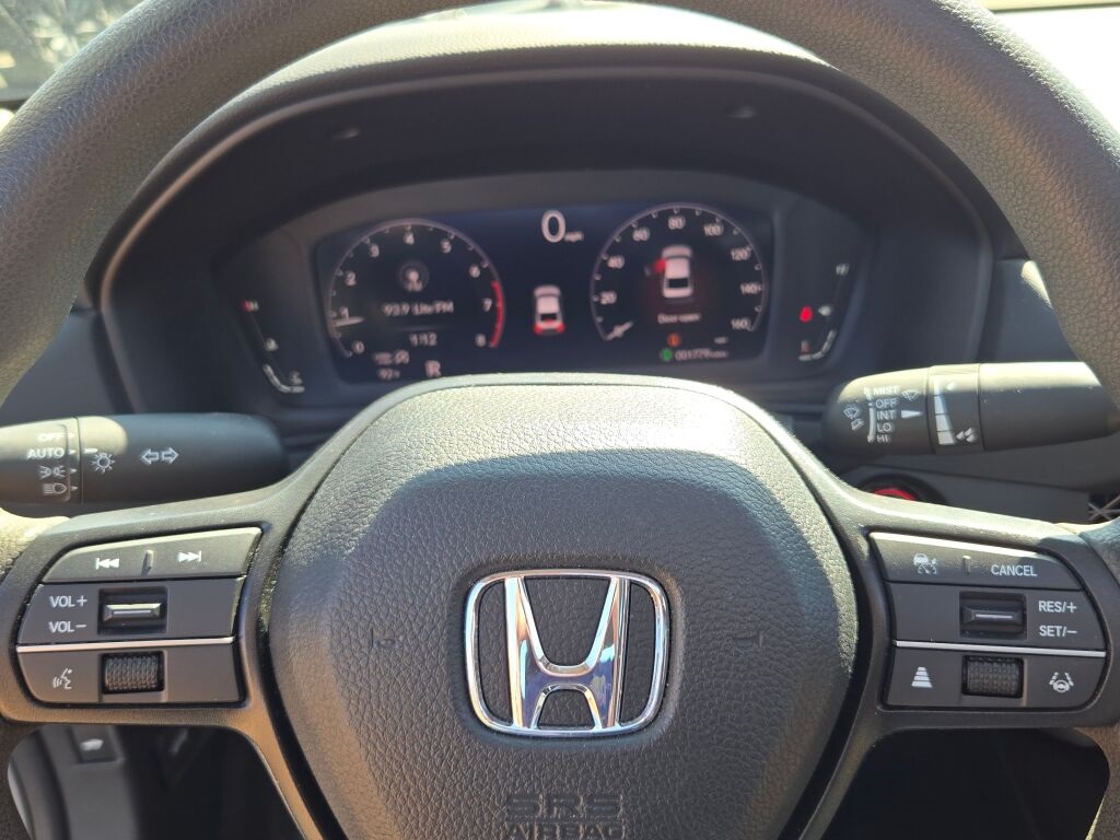 2025 Honda Accord SE photo 24