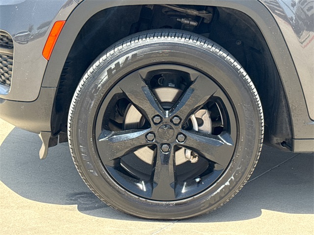 2024 Jeep Grand Cherokee Laredo Altitude X photo 6