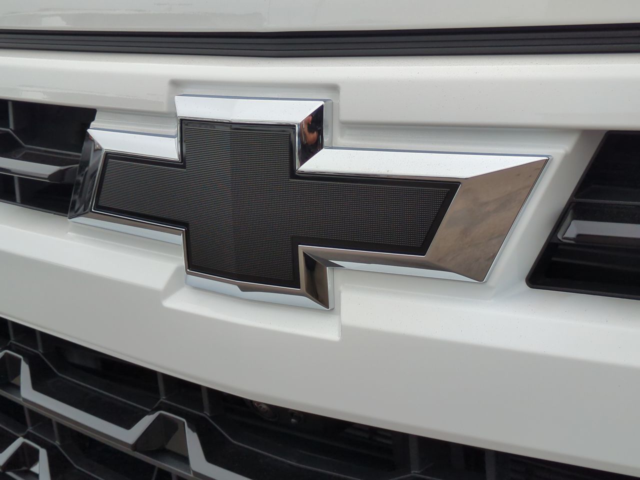 2025 Chevrolet Silverado 1500 RST photo 29