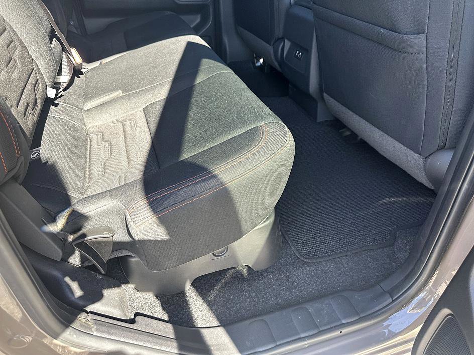 2024 Nissan Frontier PRO-4X photo 18