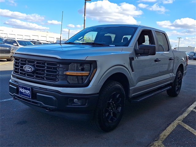 2025 Ford F-150 STX photo 4