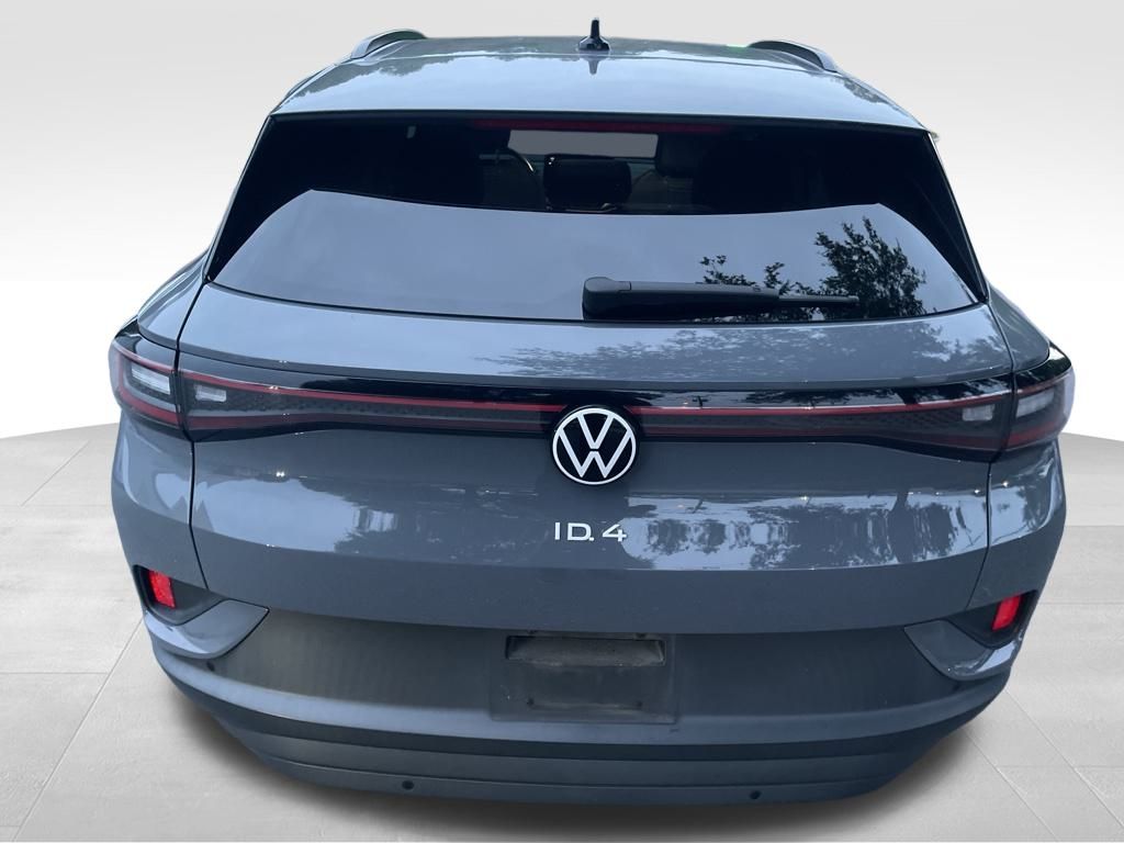 2023 Volkswagen ID.4 Pro photo 4