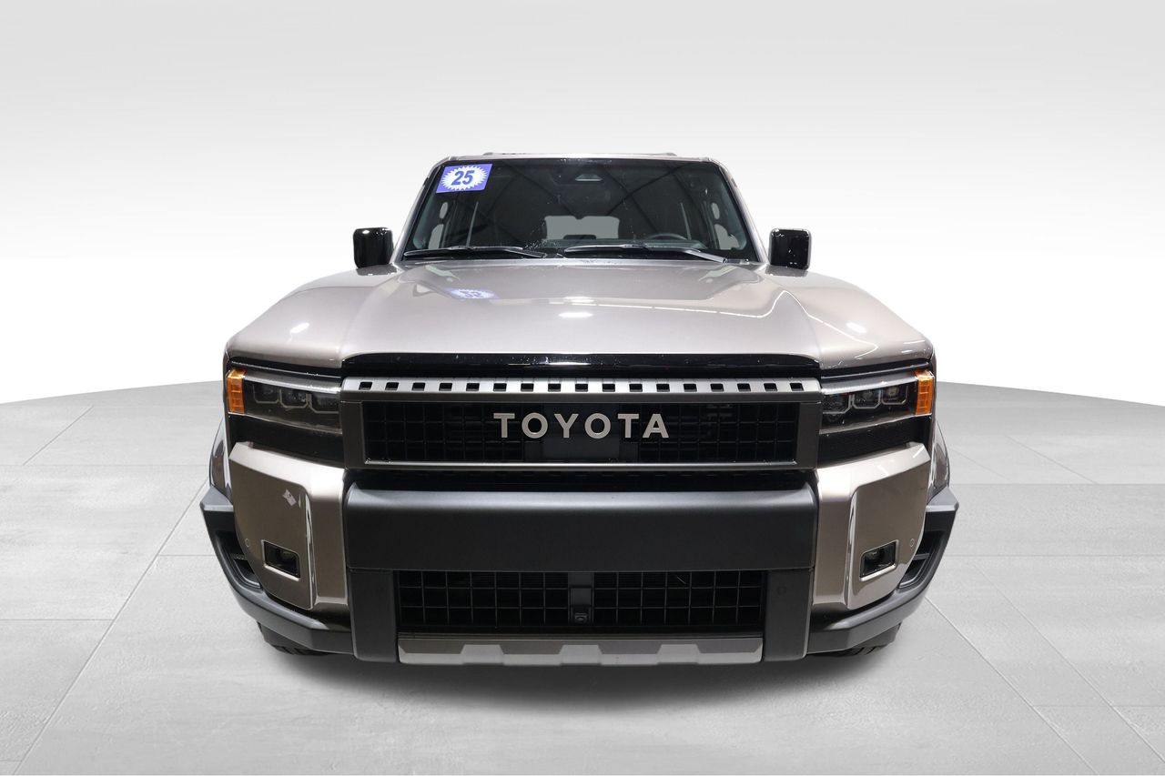 2025 Toyota Land Cruiser photo 7