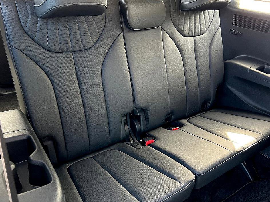 2023 Hyundai Palisade Limited photo 22