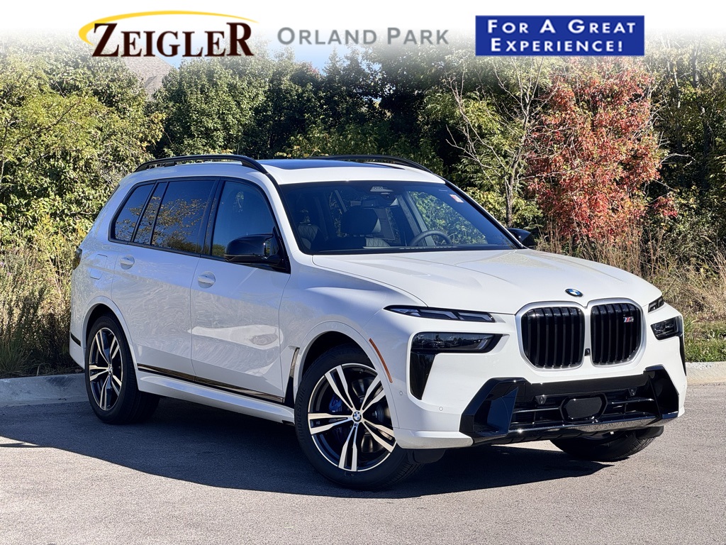 2026 BMW X7 M60i's photo