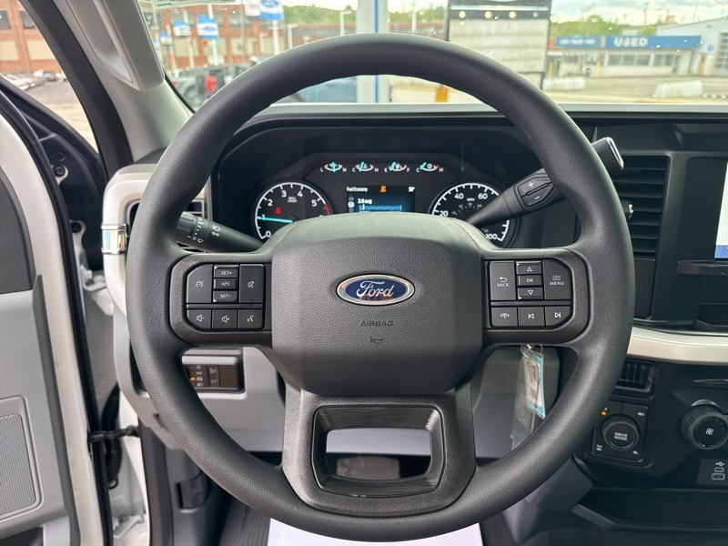 2025 Ford F-350 XL photo 20