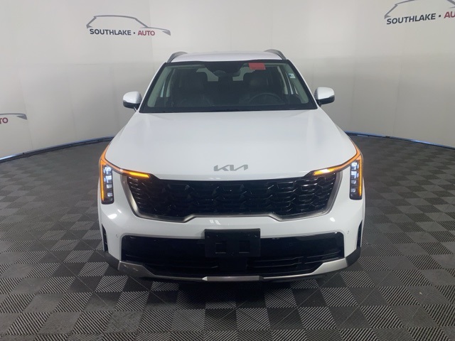 2025 Kia Sorento S photo 2