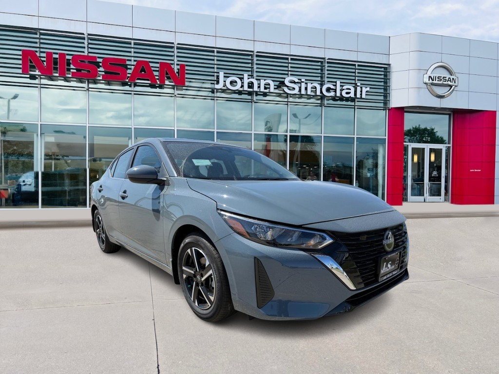 2025 Nissan Sentra SV's photo