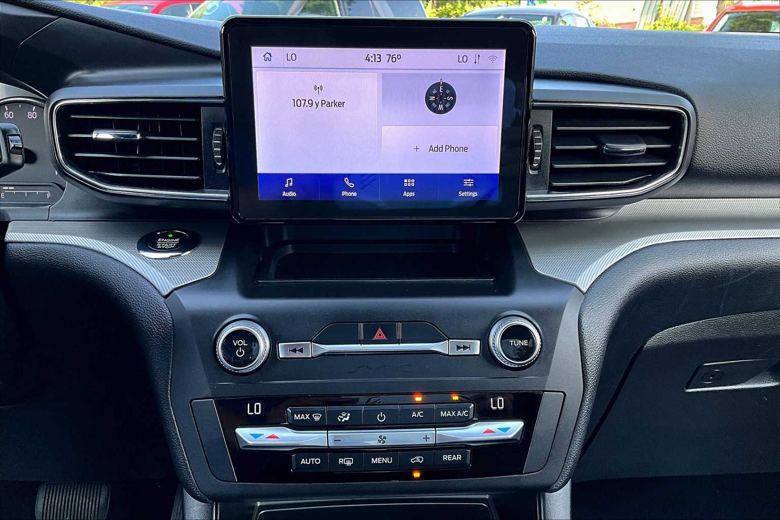 2020 Ford Explorer XLT photo 3