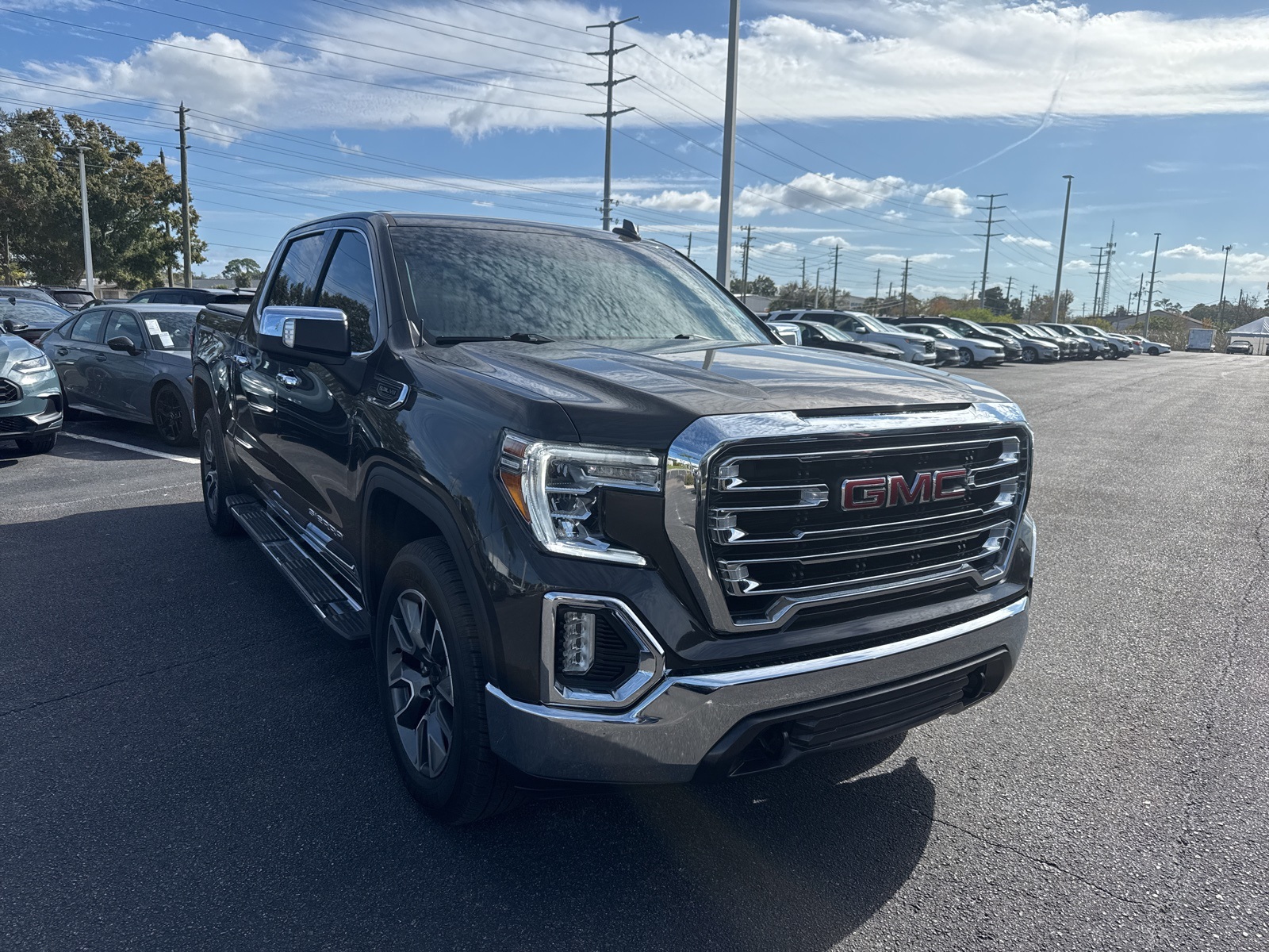 2021 GMC Sierra 1500 SLT's photo