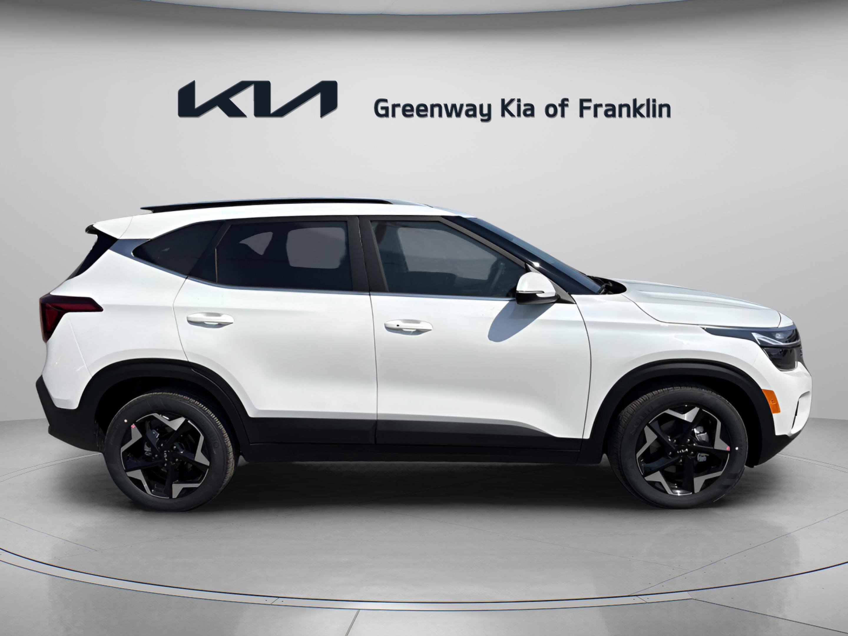 2026 Kia Seltos EX photo 7