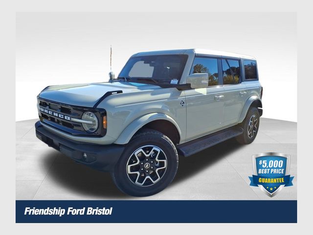 2025 Ford Bronco 4-Door Outer Banks's photo
