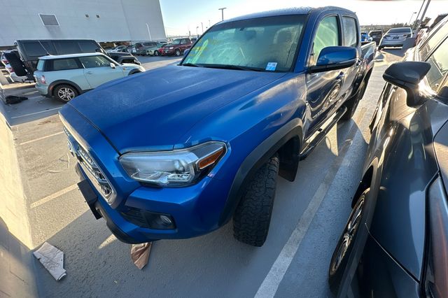 2017 Toyota Tacoma TRD Off Road's photo