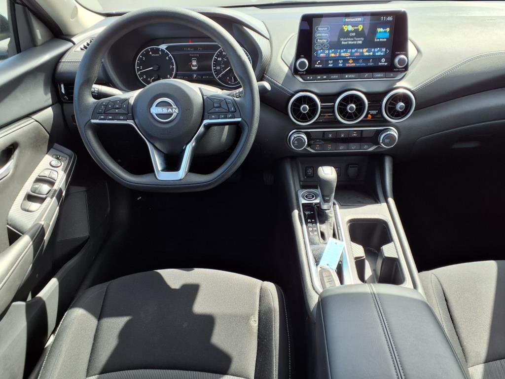 2024 Nissan Sentra SV photo 3